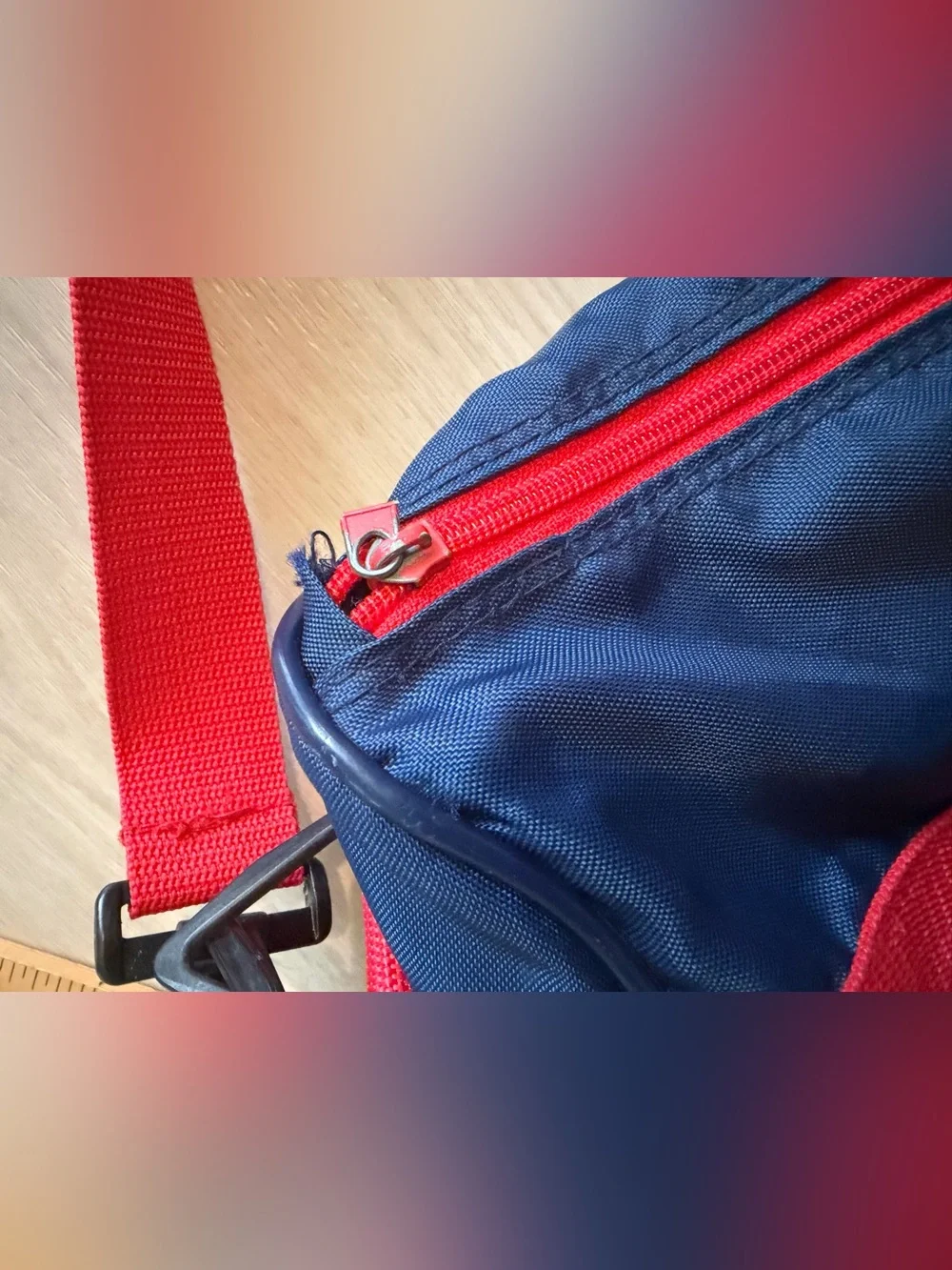 Vintage 1970s NIKE Blue Red Duffle Gym Bag